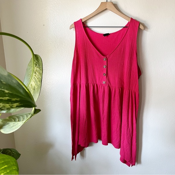 torrid Tops - Torrid | Textured Knit Button-Front Sharkbite Hem Tank